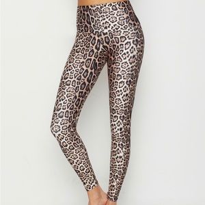 Onzie Full Length Leopard 🐆 Leggings S/M